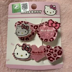 🆕 Cute Hello Kitty Hair Clips Set